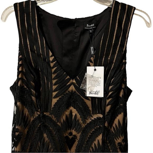 NWT Revolve Bardot Lace Embroidered Dress in Black 10 Large Goth Event Formal - Picture 7 of 16